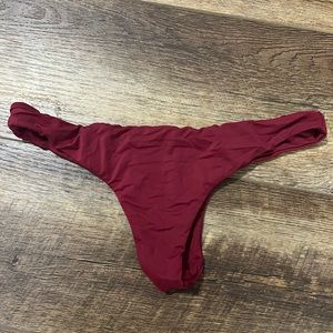 FRANKIES BIKINIS Burgundy color Swim bottoms